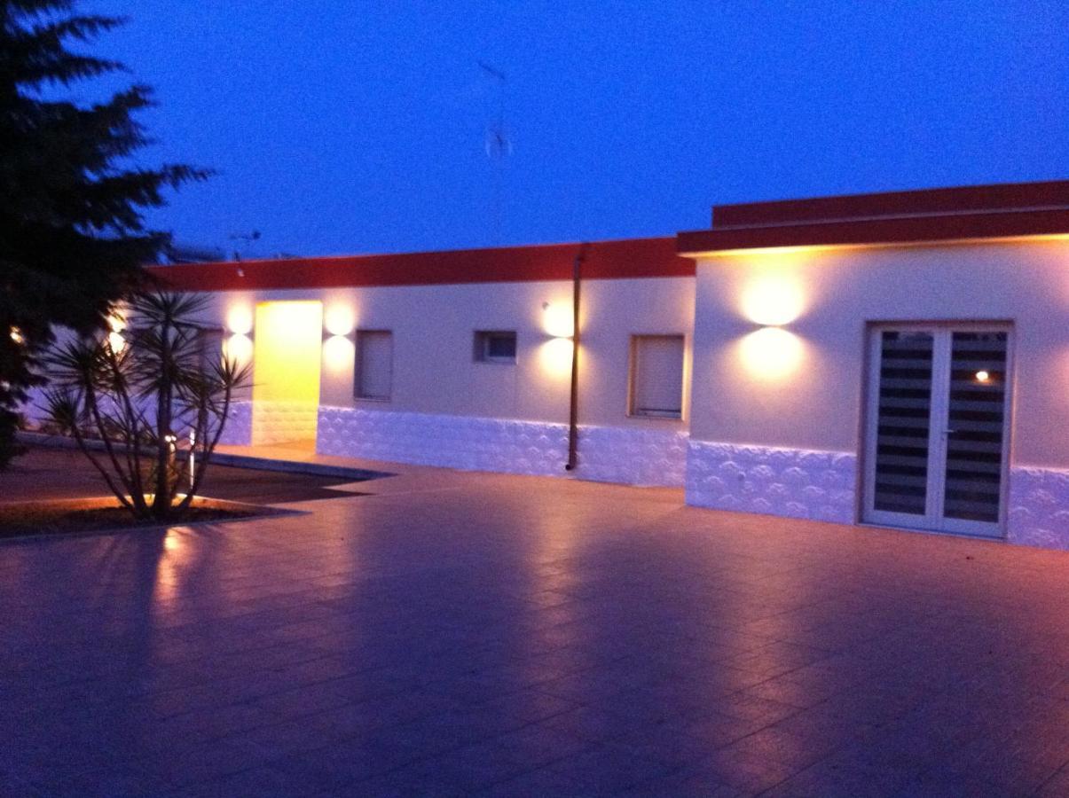 Hotel Giardino Modugno Bagian luar foto